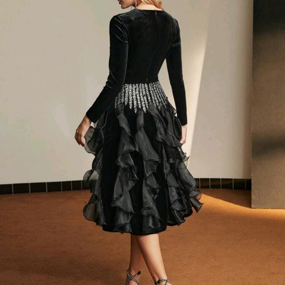 RHINESTONE DETAIL LAYERED RUFFLE TRIM COCKTAIL DRESS - Picture 3 of 5